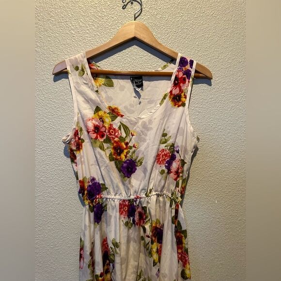 Love Chesley Women’s Maxi Dress Size L - Picture 2 of 10